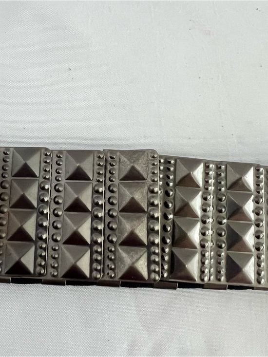 Accessories - Studded Wide Adjustable Punk Belt in Silver and Black for Women, Buckle Accent